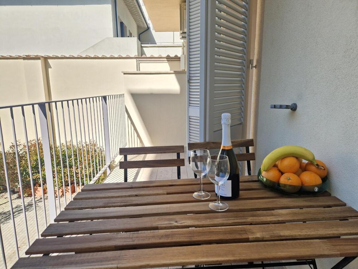 Homeby, Terrace Apartment Francesca فلورنس المظهر الخارجي الصورة